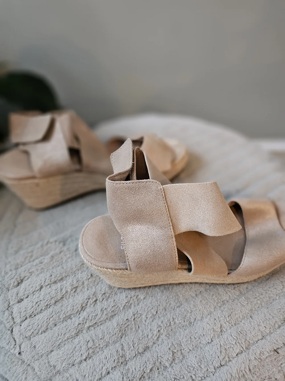Eileen Fisher eileen fisher